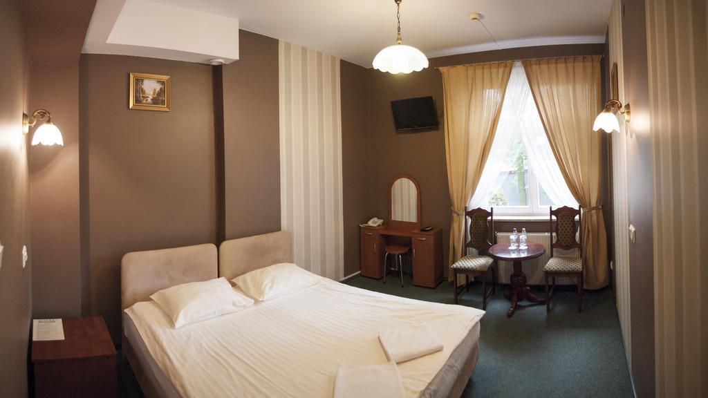 Hotel Nad Rzeczka Torun Room photo